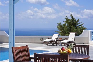 Celestia Grand Executive Villas Santorini - Image 3