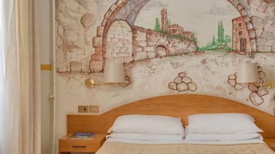 Hotel Washington Rome - Image 3