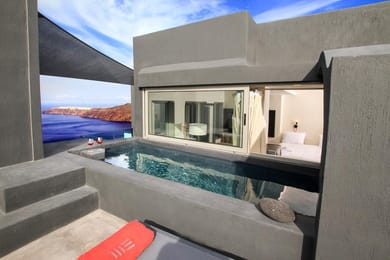 Deluxe Suite with Outdoor Hot Tub and Caldera View