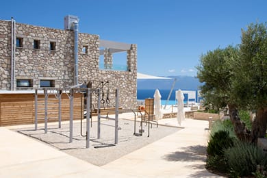 White Donkey Hotel - Image 4