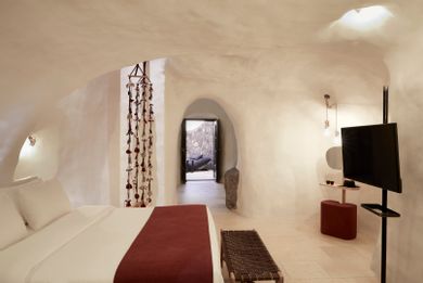 Athiri Junior Suite with heated indoor plunge pool