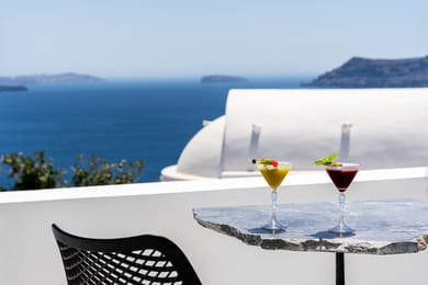 Blue Horizon Villa with Outdoor Plunge Pool with Sea & Caldera View