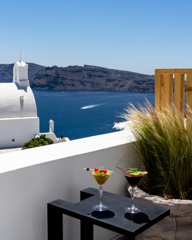 Blue Horizon Villa with Outdoor Plunge Pool with Sea & Caldera View