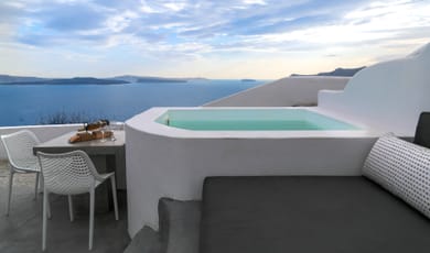 Mystic Luxury Villa with Outdoor Plunge Pool with Sea & Caldera View