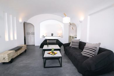 Ocean Breeze Villa with Partial Sea & Caldera View