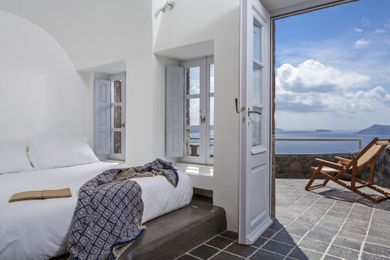 White Pearl Villas Oia - Image 2