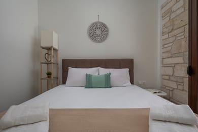 White Pearl Suites - Image 4