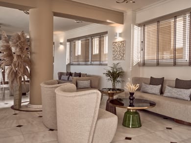 Windmill Bay Hotel - Image 2