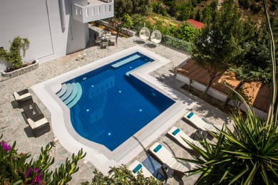 Artemis Villa