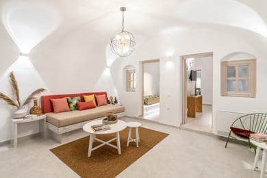 Wine & Yard Caves - Image 7