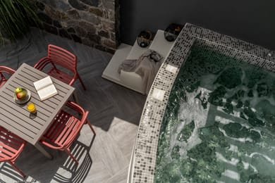 Wine & Yard Caves - Image 4