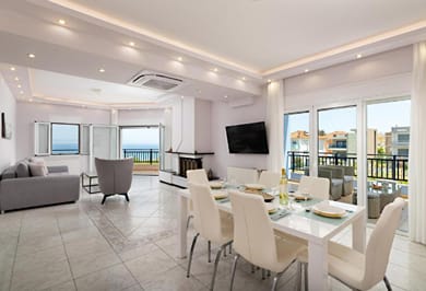 White & Blue Beachfront Luxury Suite - Image 4