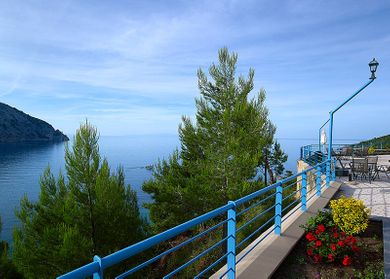 Xenia Residences & Suites - Image 3