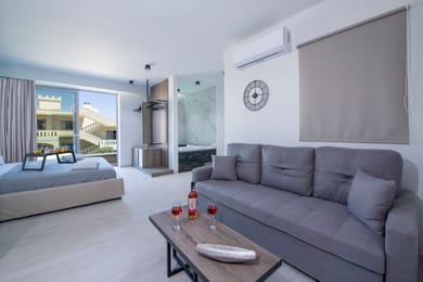 Thalia Suite