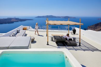 Exclusive Suite with Heated Private Pool