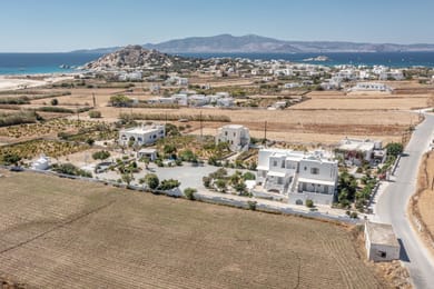 Zanneta Apartments & Suites - Image 4