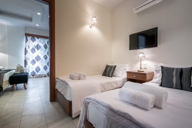 Premium Suite