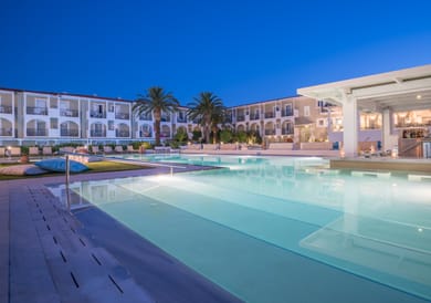 Zante Park Hotel - Image 2