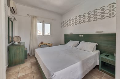 Zefyros Eco Hotel - Image 7