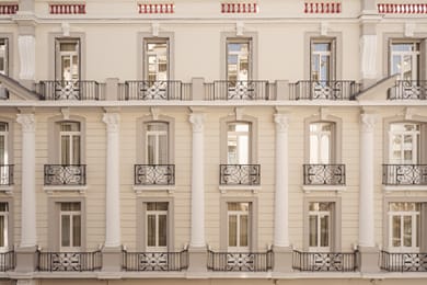 Zenith Premium Suites - Image 3