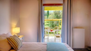 Zen Stone House - Image 6