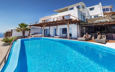 7 Bedroom | Kings and Queens Villa