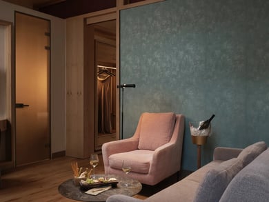 Experience the Consul Suite!