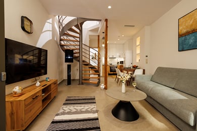 ✨ Exclusive Winter Monthly Stays at Evmaria Luxury Cottage