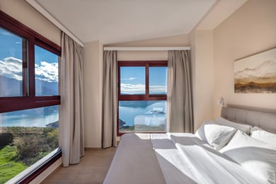 Book Direct & Save 10%