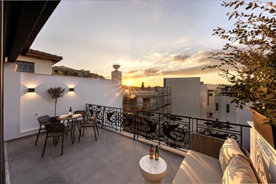 More space, more comfort, more value at master Plaka.