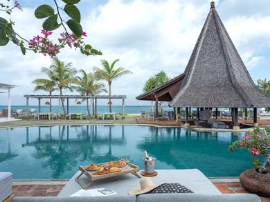 Half Board Package with Free Benefit's