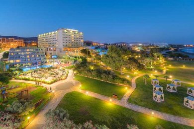 Winter 20/21 | Book Early and Save 15%