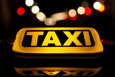 Complimentary 2 way Taxi Transfer