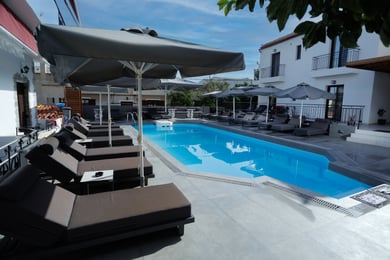 Yianna Hotel Loyalty Club!