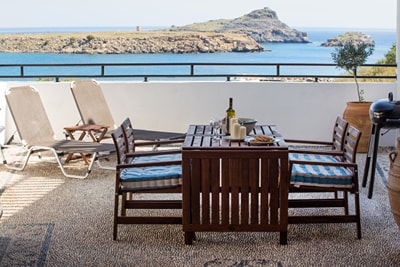Thea Villas & Suite