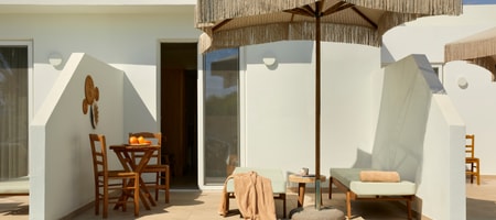 Superior Room with Shared Pool