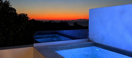 Suite with Outdoor Hot Tub