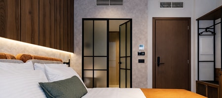 Double Room with Street View