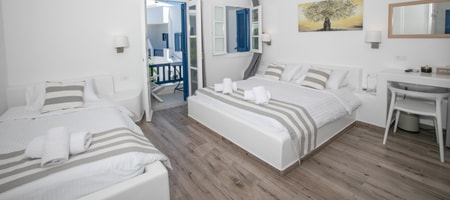 Deluxe Two Bedroom Family Room Garden View