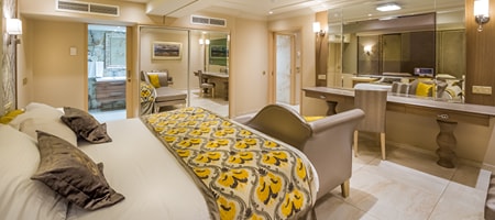 Queen Suite