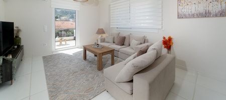 Ozone Maisonette