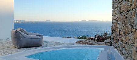Sea View Suite with jacuzzi