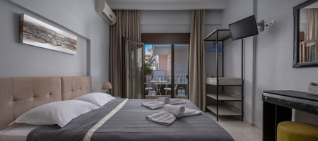 Economy Triple Room