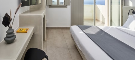Junior Suite with outdoor heated hydromassage tub