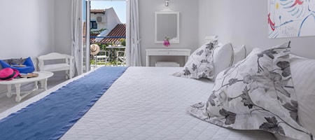 Twin or Double Room Garden View  21m²