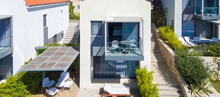 Deluxe One Bedroom Two Level Sea View Villa 85m²