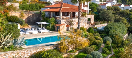 Adrina VIP Three Bedroom Heated Pool Villa 200m²