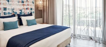 Junior Suite Inland View
