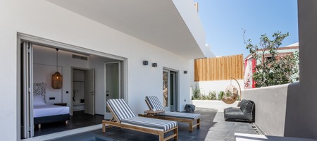 Gem Suite with Outdoor Hot Tub 