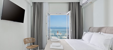 Studio with Sea View